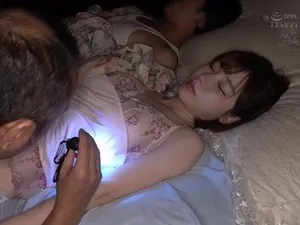 Phang nát lỗ lồn em yui hanato vú to